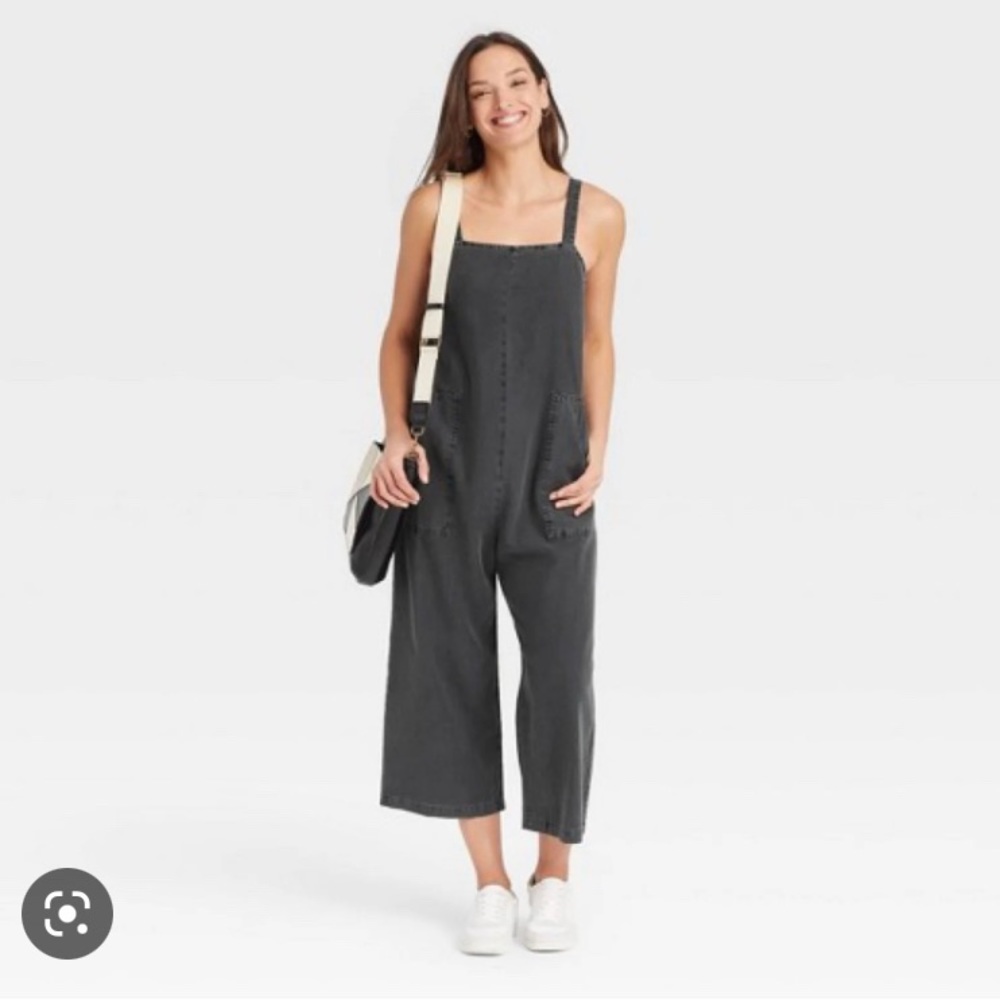 Universal Thread :: linen jumpsuit :: size XS
